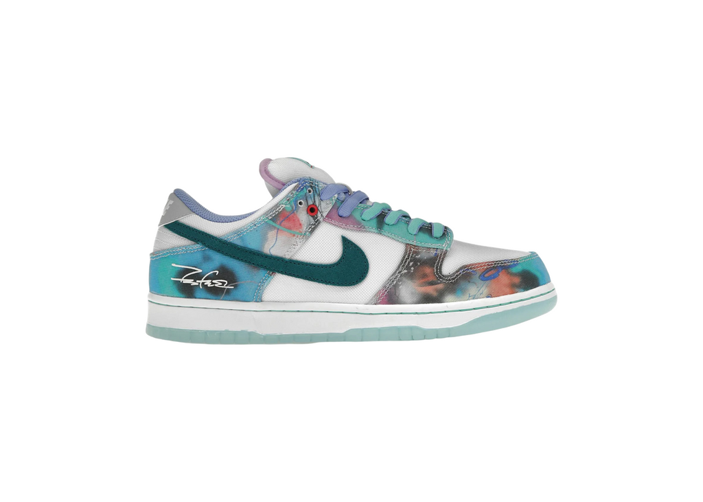 Nike SB Dunk Low Futura Laboratories Bleached Aqua